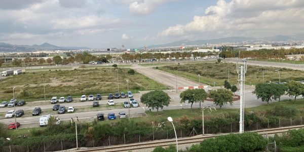 Aena comercializa una parcela de uso logístico en el Aeropuerto de Barcelona-El Prat