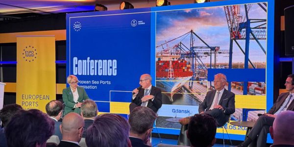 El Port de Barcelona reivindica en Europa el papel clave de los puertos para hacer frente a las crisis globales y liderar la transición energética
